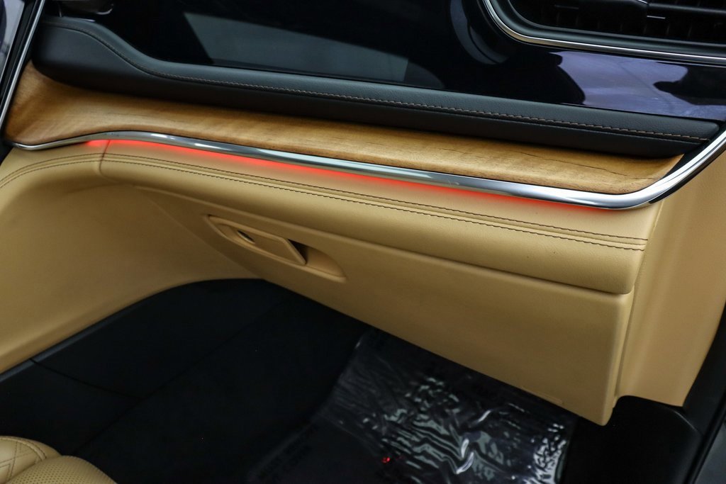 Used 2024 Jeep Grand Cherokee L Summit image 28