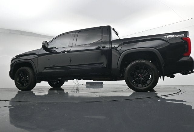 Used 2025 Toyota Tundra Limited w/ TRD Off-Road Package AWD/4WD image 42