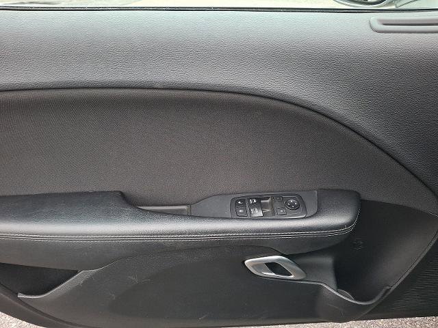 Used 2019 Dodge Challenger R/T image 12