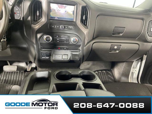 Used 2021 GMC Sierra 3500 4x4 Crew Cab w/ Fleet Convenience Package image 18