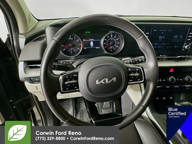 Used 2024 Kia Carnival LX FWD image 14