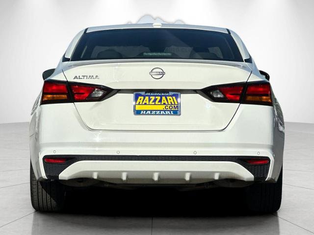 Used 2025 Nissan Altima 2.5 SV FWD image 4