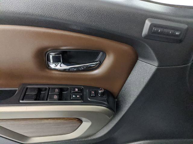 Used 2021 Nissan Titan Platinum Reserve w/ Moonroof Package image 17
