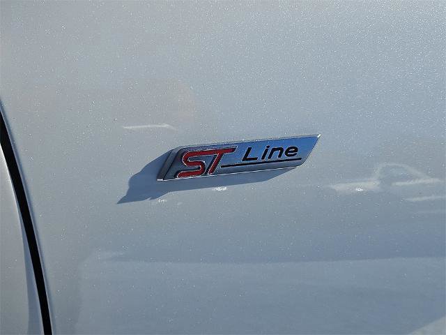 Certified 2023 Ford Escape ST-Line w/ Tech Pack #1 image 9