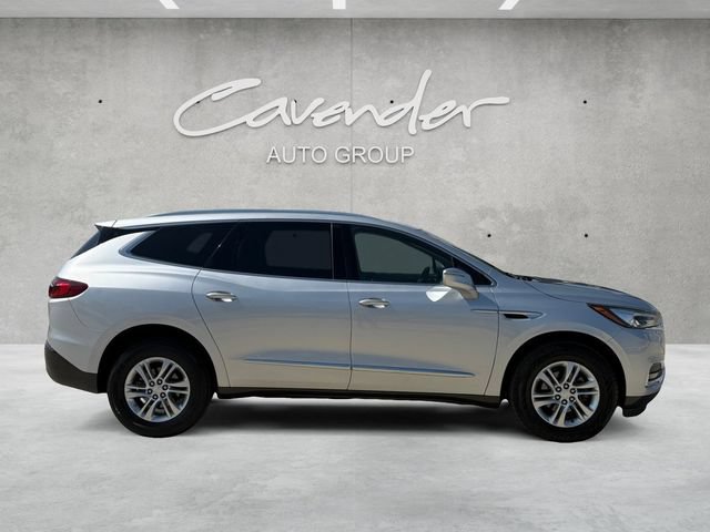 Used 2018 Buick Enclave Essence FWD image 18