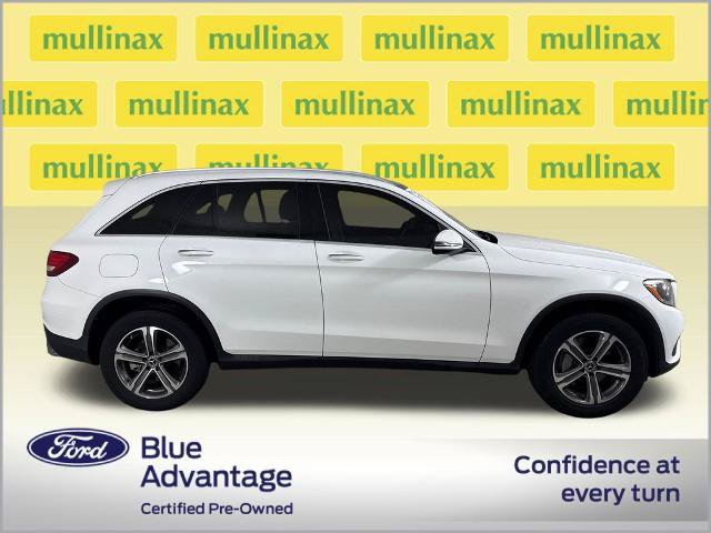 Used 2018 Mercedes-Benz GLC 300 4MATIC image 2