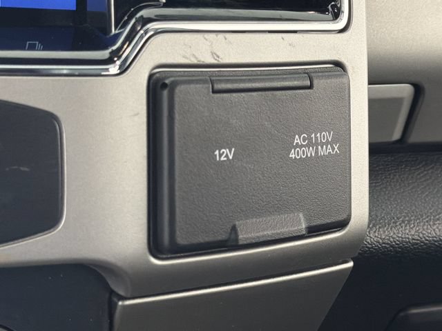 Certified 2022 Ford F250 Lariat AWD/4WD image 11
