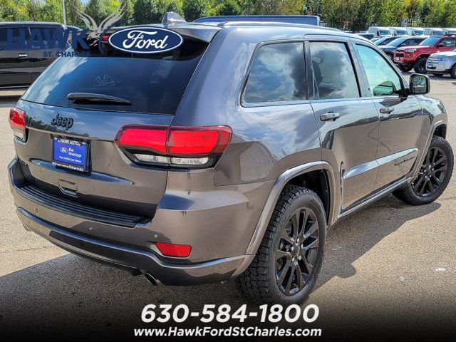 Used 2018 Jeep Grand Cherokee Altitude AWD/4WD image 7