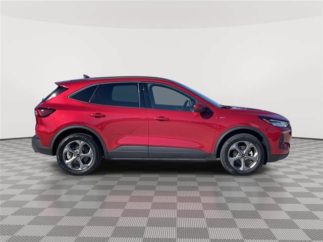 Certified 2025 Ford Escape ST-Line Select AWD/4WD image 6