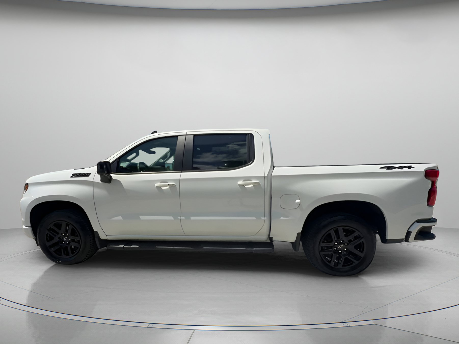 Used 2025 Chevrolet Silverado 1500 RST w/ Dark Appearance Package AWD/4WD image 20