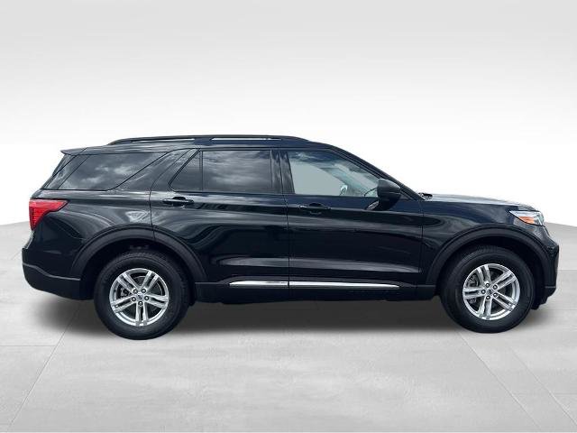 Certified 2024 Ford Explorer XLT w/ Class IV Trailer Tow Package AWD/4WD image 11