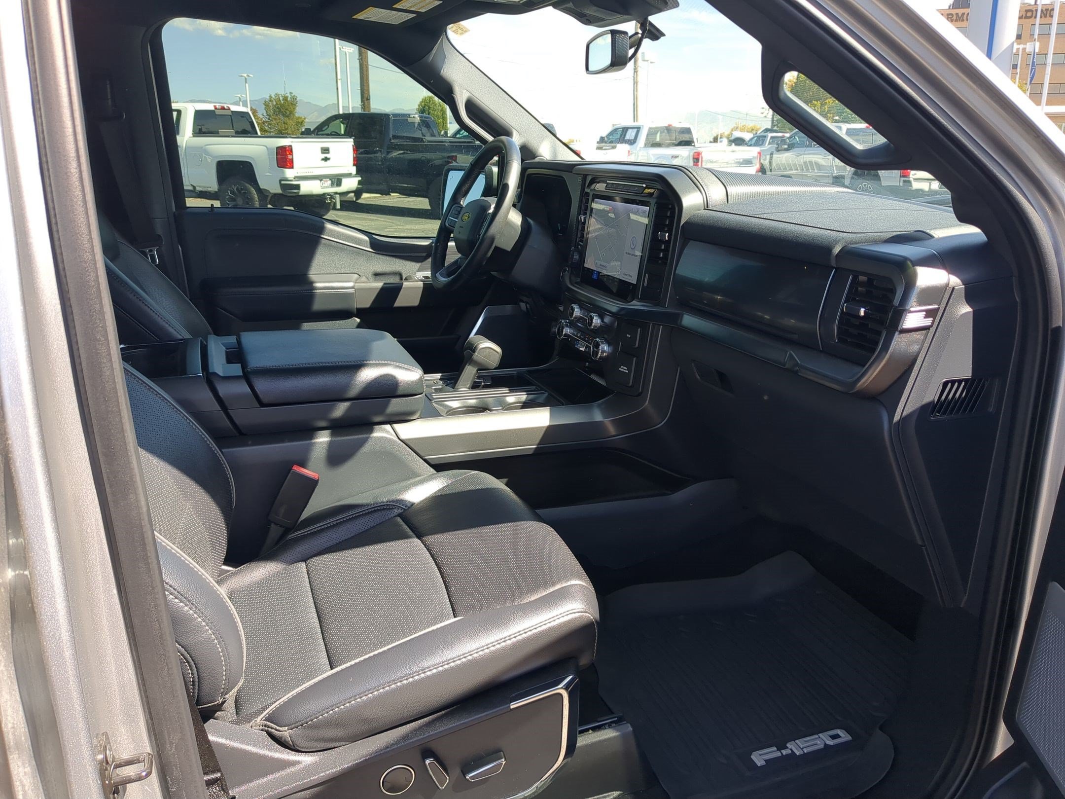 Certified 2024 Ford F150 Lariat w/ Equipment Group 502A High AWD/4WD image 34