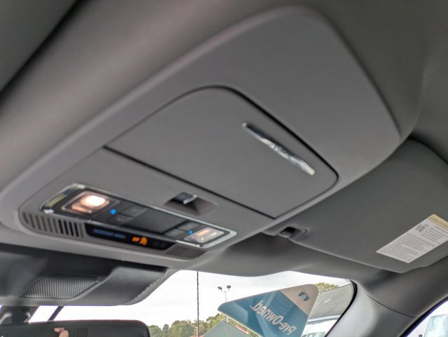 Certified 2022 Ford F150 Lariat w/ Equipment Group 502A High image 24