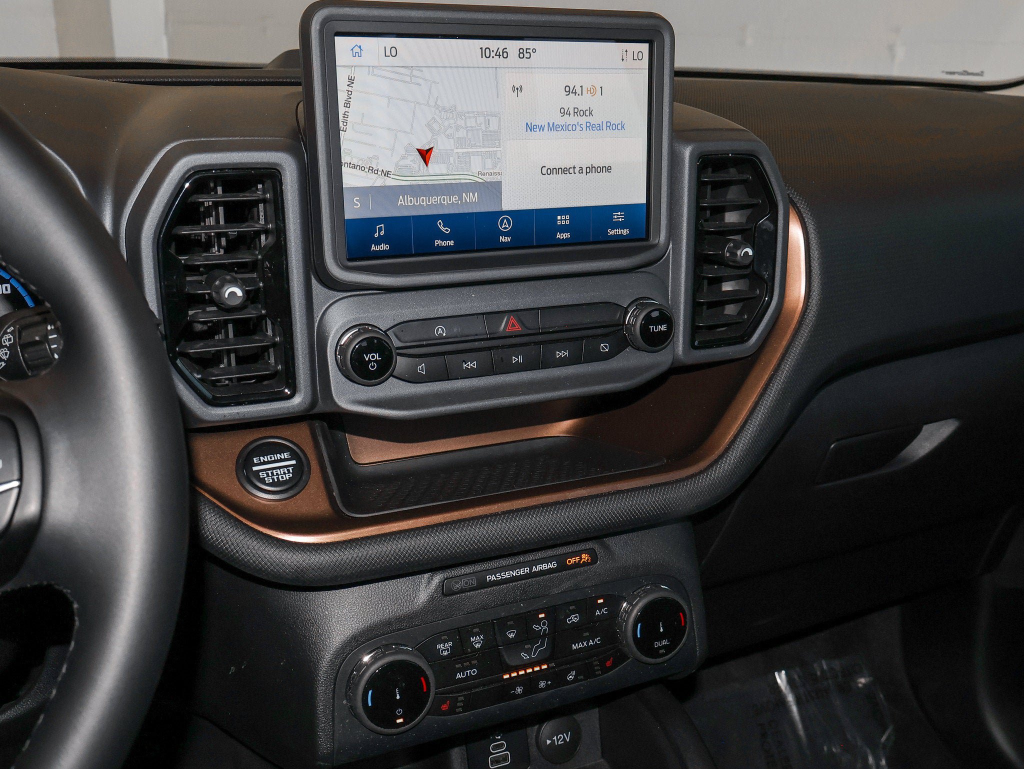Certified 2024 Ford Bronco Sport Outer Banks w/ Tech Package AWD/4WD image 29