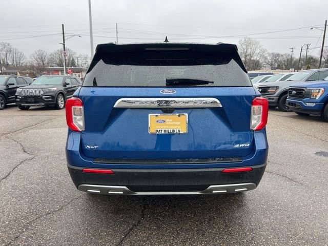 Certified 2023 Ford Explorer XLT w/ Equipment Group 202A image 3