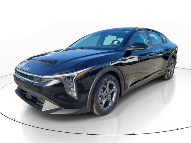 Used 2025 Kia K4 FWD image 4
