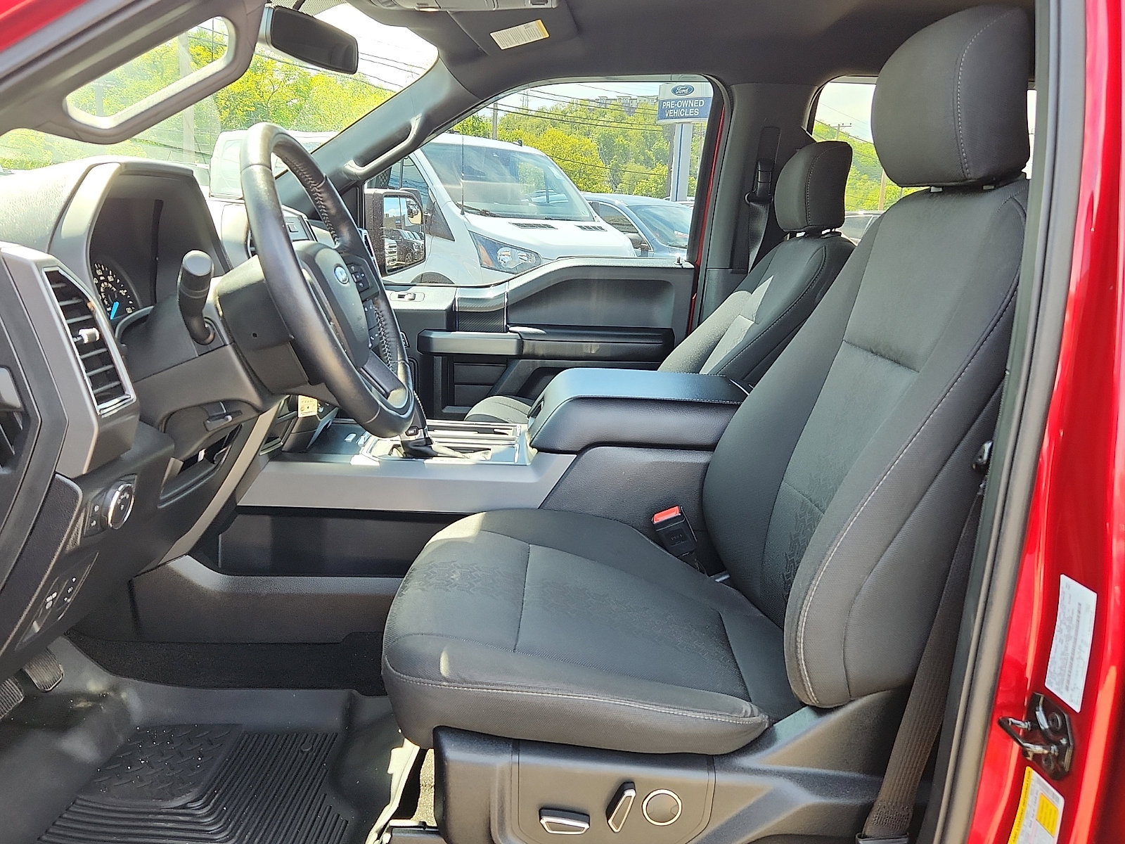 Certified 2018 Ford F150 XLT w/ Equipment Group 302A Luxury AWD/4WD image 13