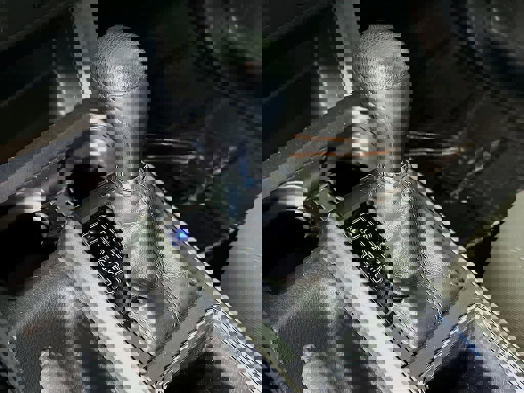 Used 2018 Toyota Tacoma SR5 RWD image 21