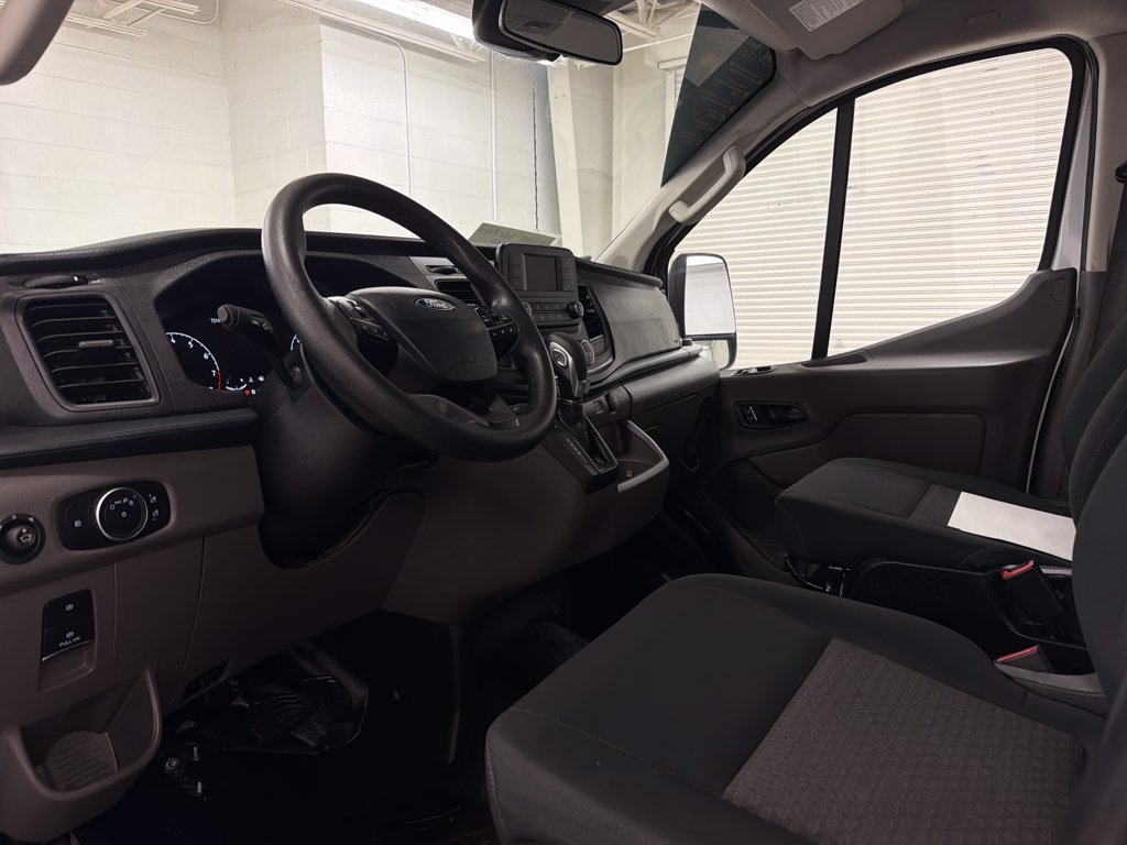 Certified 2025 Ford Transit 250 Low Roof w/ Exterior Upgrade Package RWD image 6