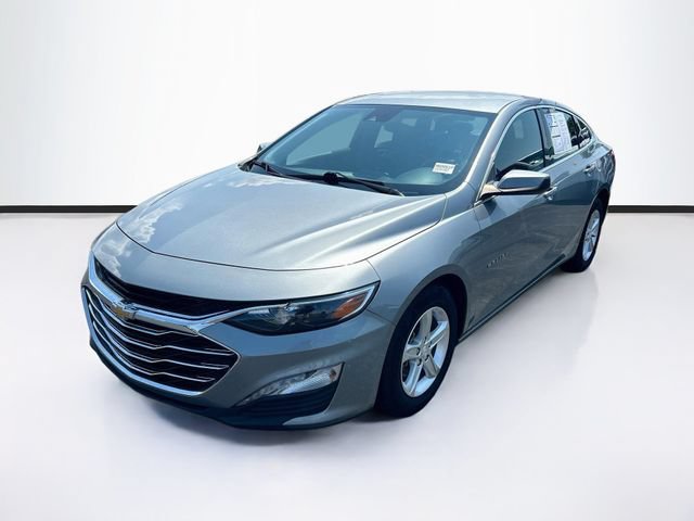 Used 2024 Chevrolet Malibu LT FWD image 3