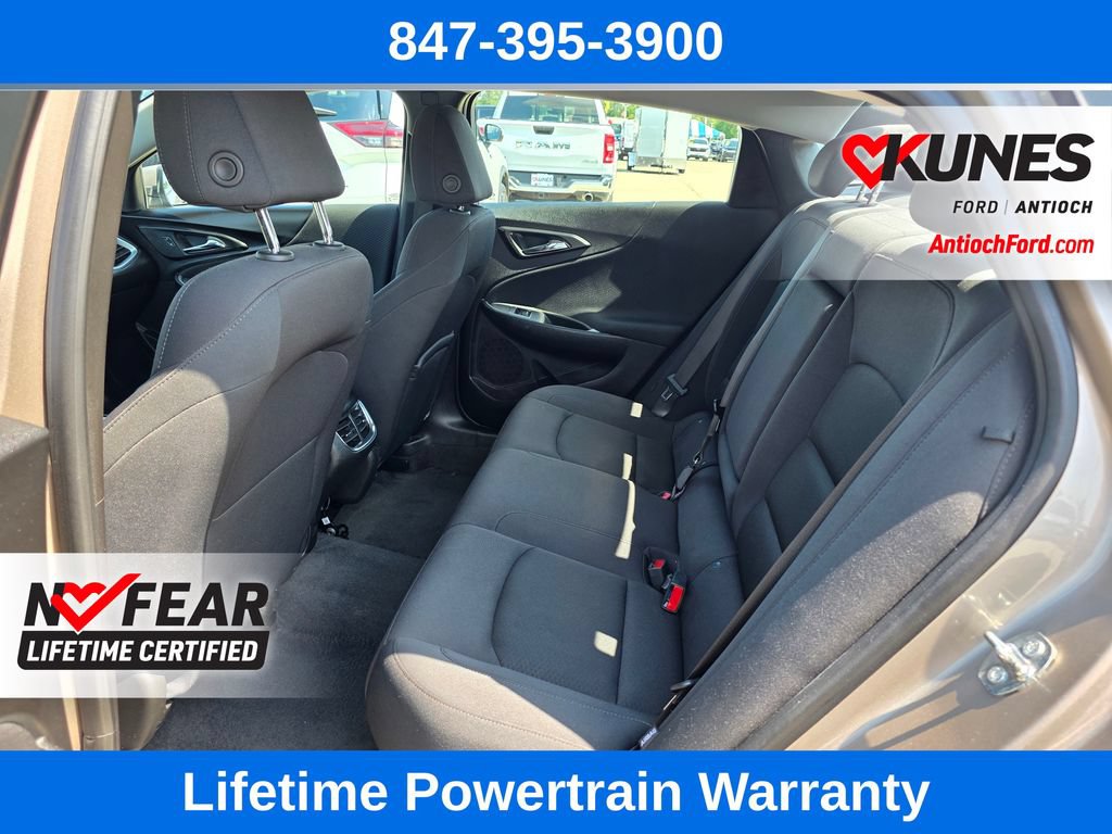 Used 2024 Chevrolet Malibu LT FWD image 18