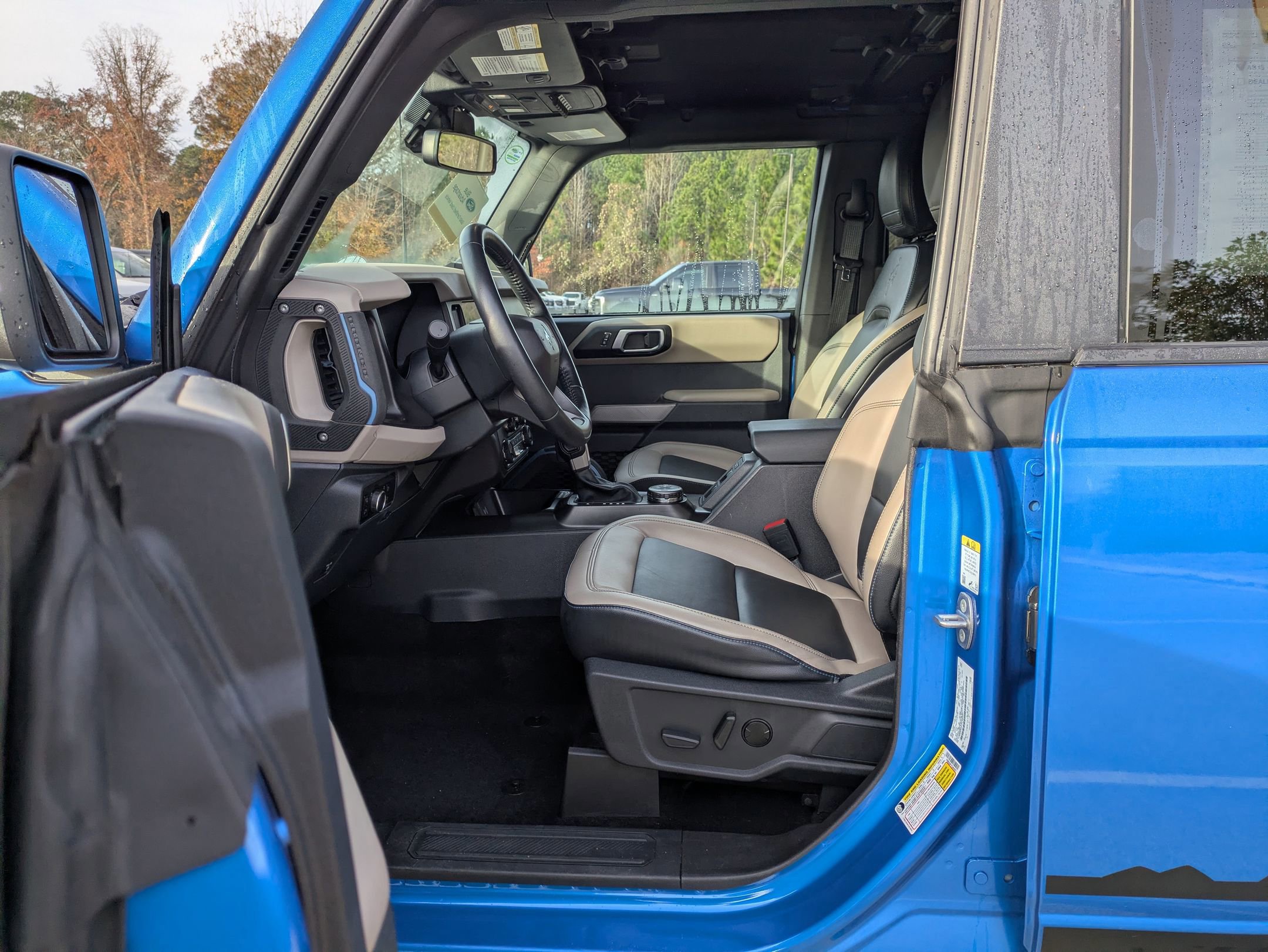 Certified 2023 Ford Bronco Wildtrak image 12