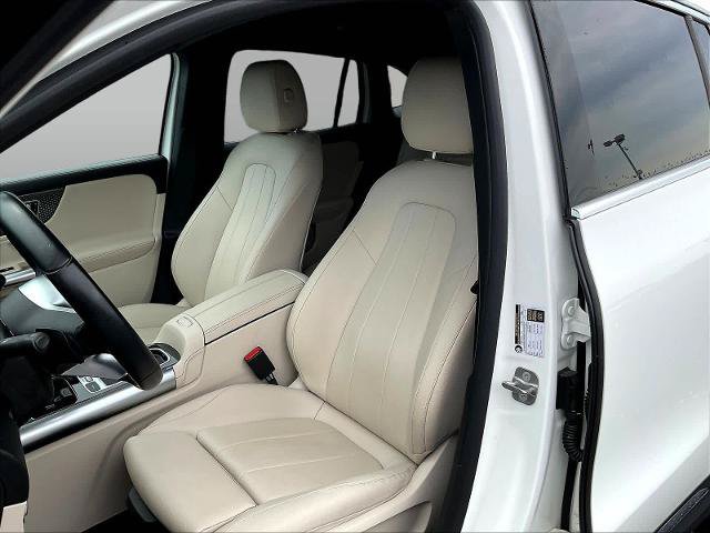 Used 2025 Mercedes-Benz GLA 250 4MATIC image 23