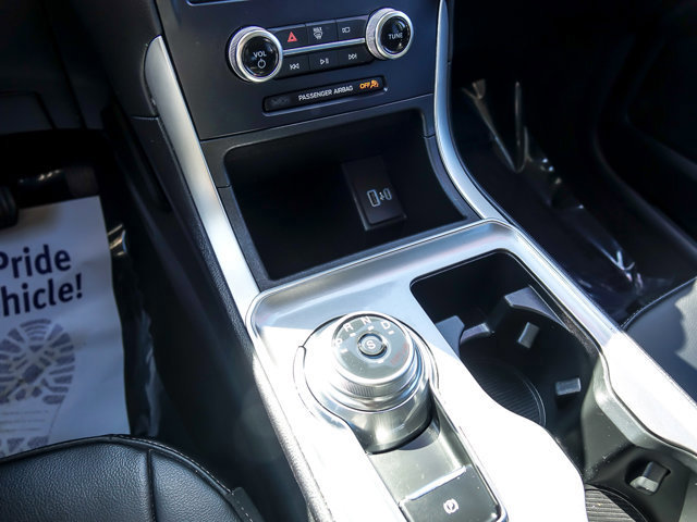 Certified 2024 Ford Edge SEL w/ Convenience Package image 18