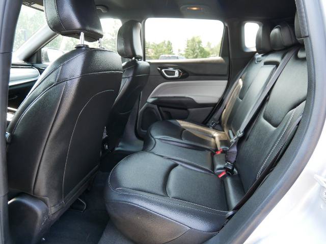 Used 2025 Jeep Compass Limited AWD/4WD image 11