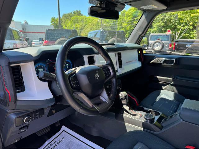 Certified 2025 Ford Bronco Heritage Edition AWD/4WD image 16