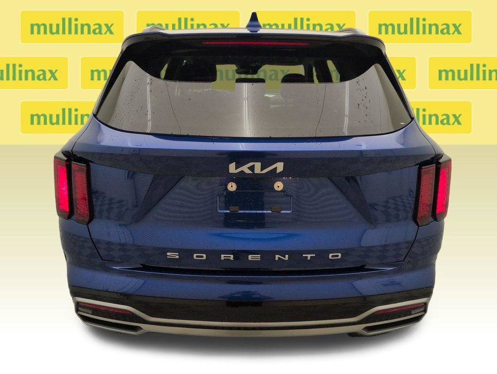 Used 2022 Kia Sorento S w/ Panoramic Sunroof Package FWD image 32