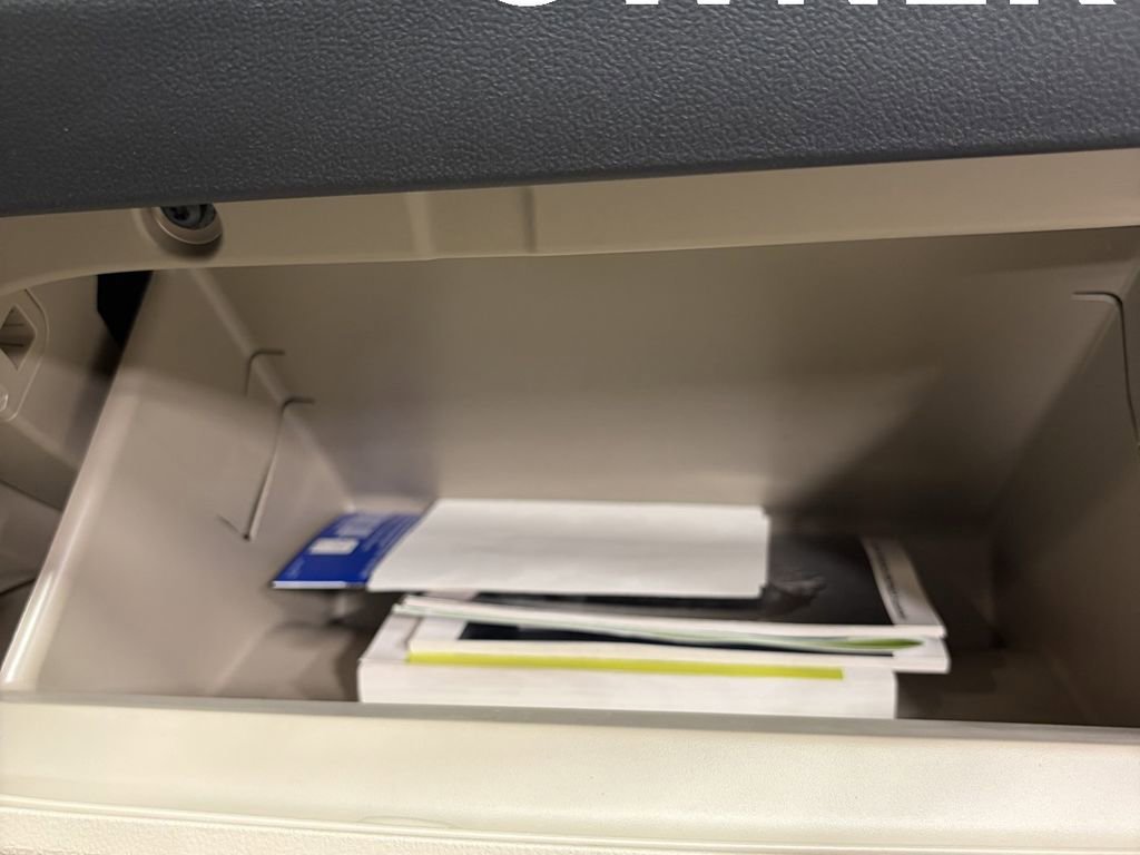 Certified 2022 Ford Escape Titanium w/ Class II Trailer Tow Package image 25