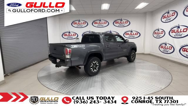 Used 2022 Toyota Tacoma TRD Off-Road w/ Technology Package AWD/4WD image 8