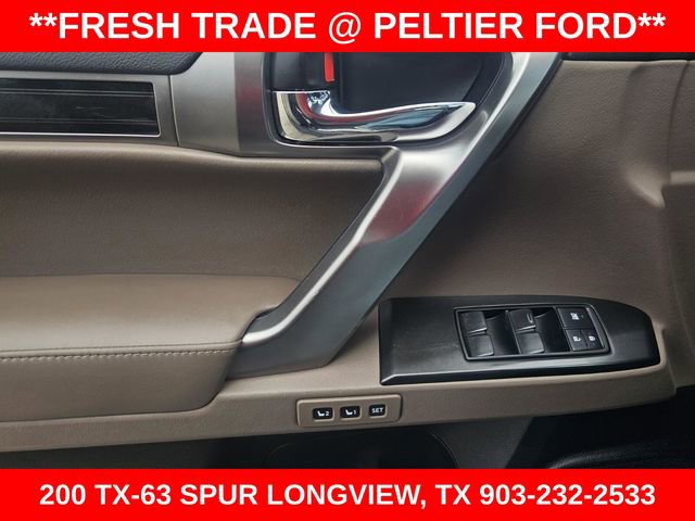 Used 2023 Lexus GX 460 Luxury w/ Sport Design Package AWD/4WD image 32