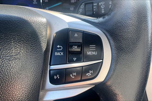 Certified 2022 Ford Explorer XLT w/ Equipment Group 202A image 19