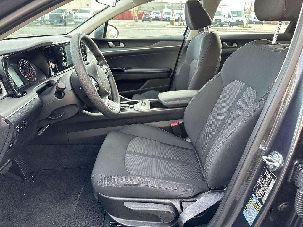 Used 2024 Kia K5 LXS image 12
