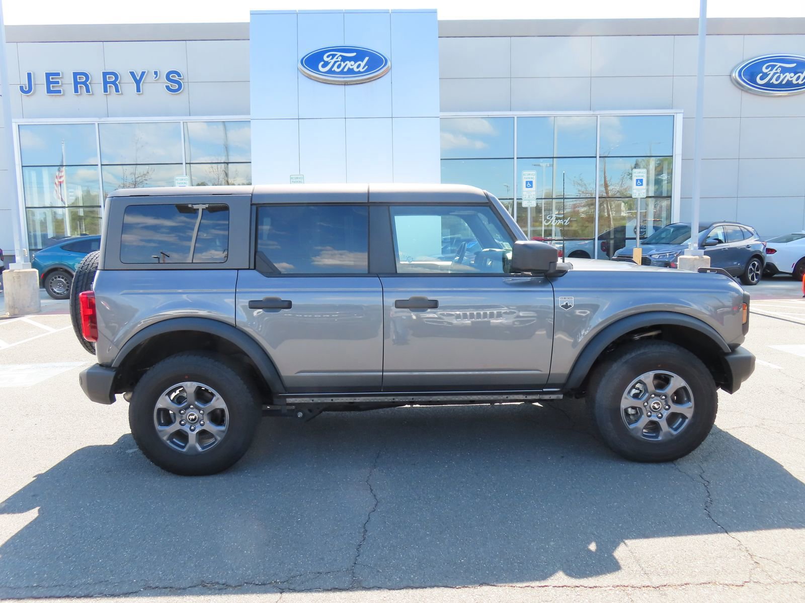 Certified 2025 Ford Bronco Big Bend AWD/4WD image 7