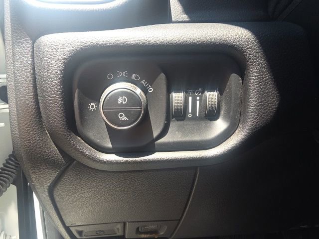 Used 2024 RAM 2500 Laramie AWD/4WD image 23