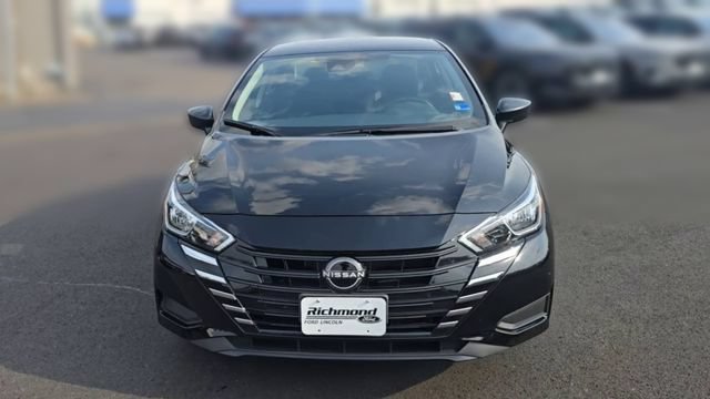 Used 2024 Nissan Versa S w/ Trunk Package FWD image 4