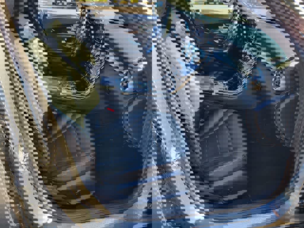 Used 2018 Mercedes-Benz C 300 C 300 image 15