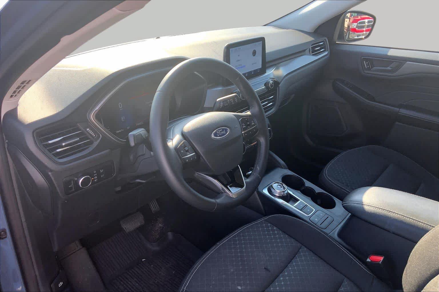 Certified 2024 Ford Escape Active FWD image 18