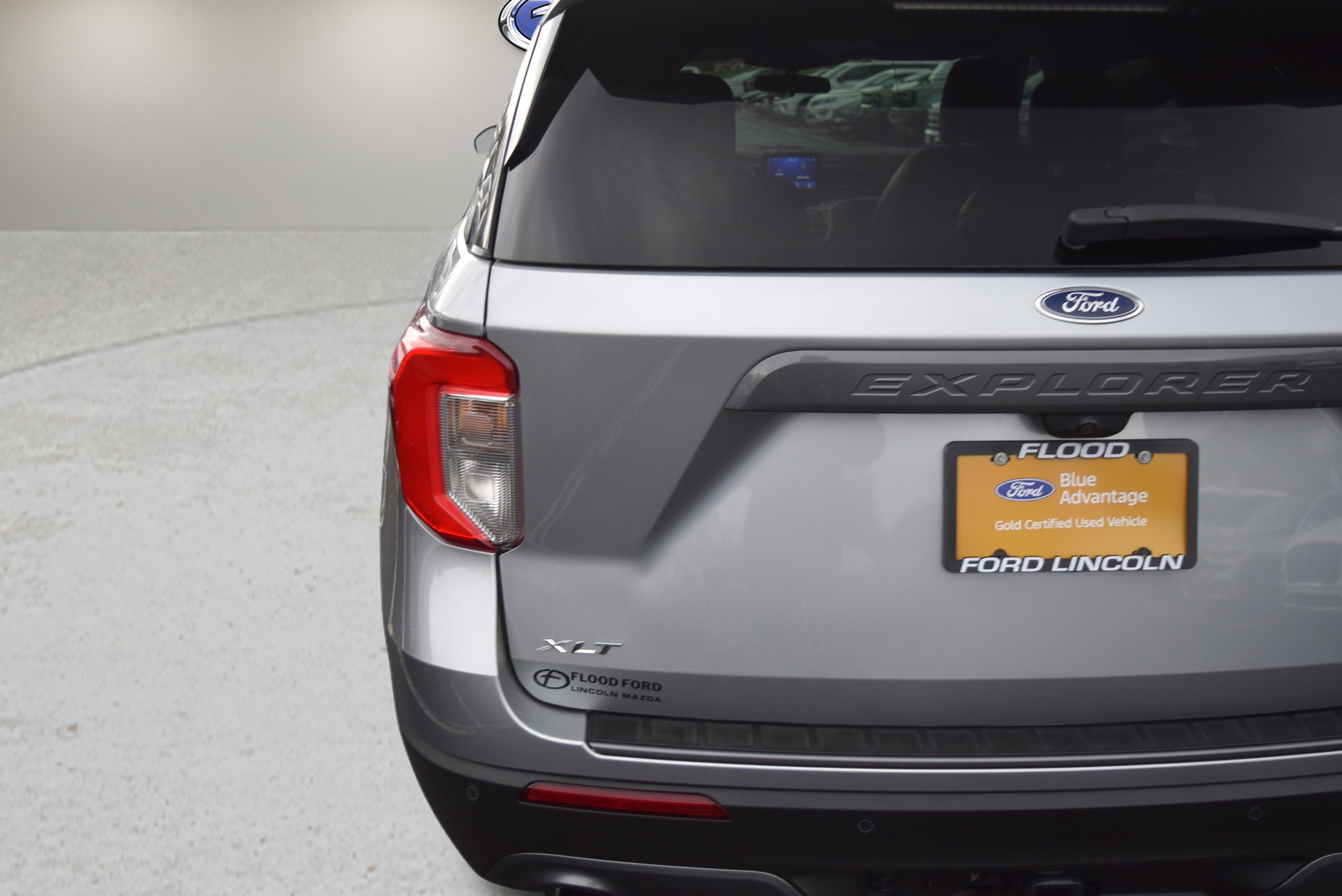 Certified 2023 Ford Explorer XLT w/ Equipment Group 202A image 6