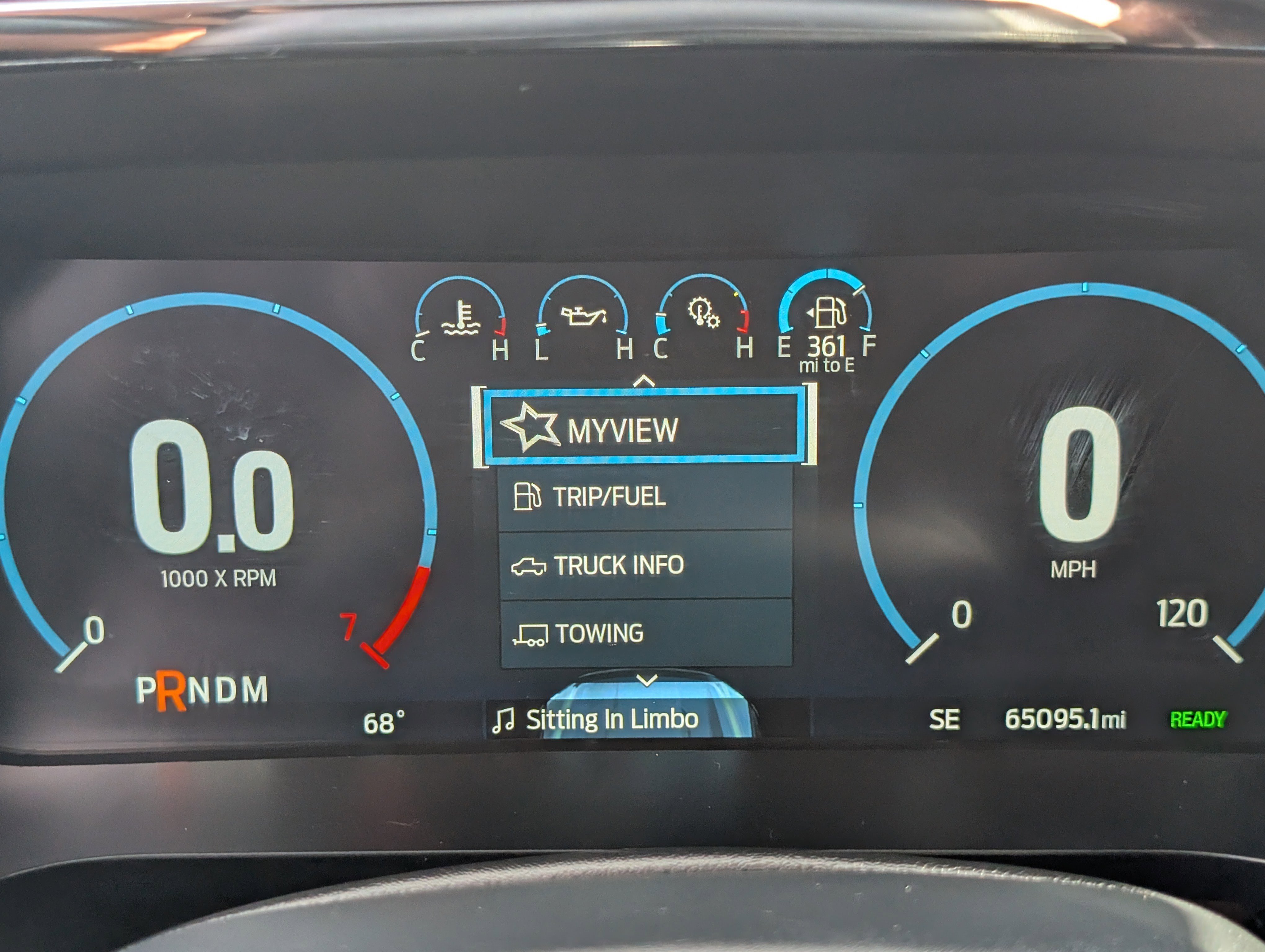 Certified 2022 Ford F150 Lariat w/ Equipment Group 502A High image 35