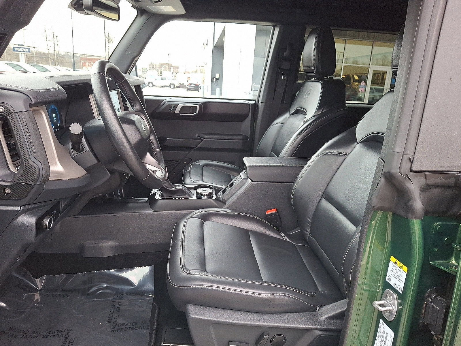 Certified 2025 Ford Bronco Outer Banks image 13