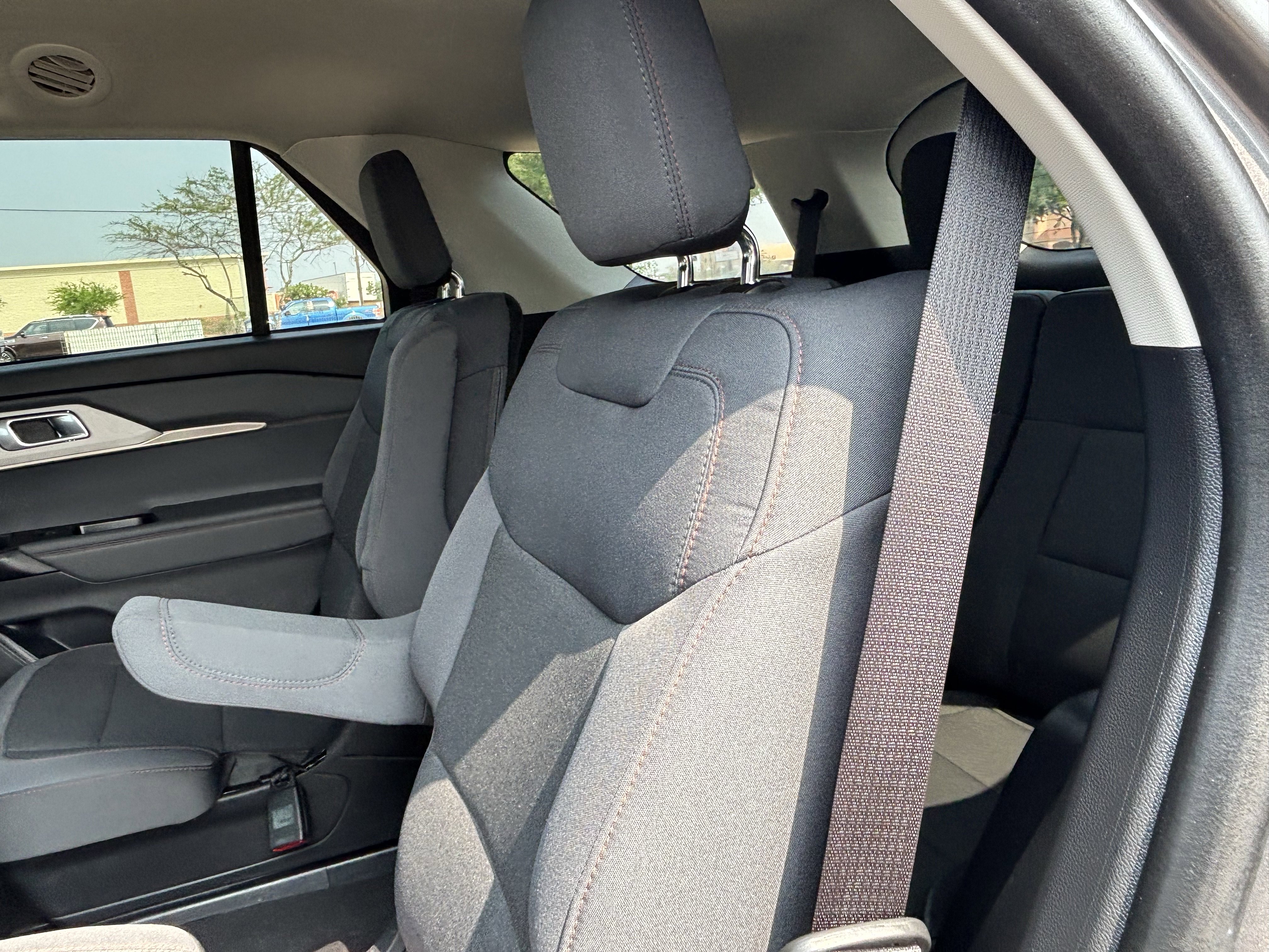 Certified 2025 Ford Explorer Active RWD image 16