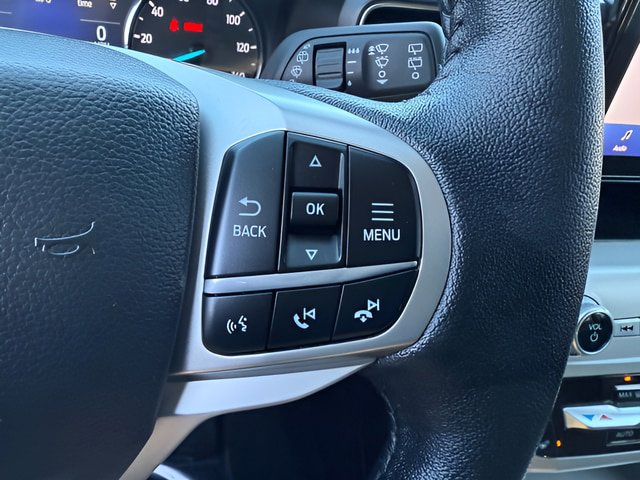 Certified 2022 Ford Explorer XLT w/ Equipment Group 202A AWD/4WD image 20