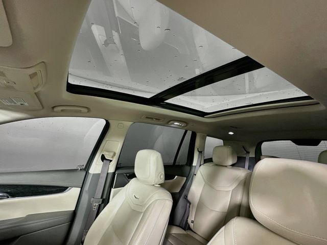 Used 2021 Cadillac XT6 Premium Luxury w/ LPO, Floor Liner Package FWD image 31