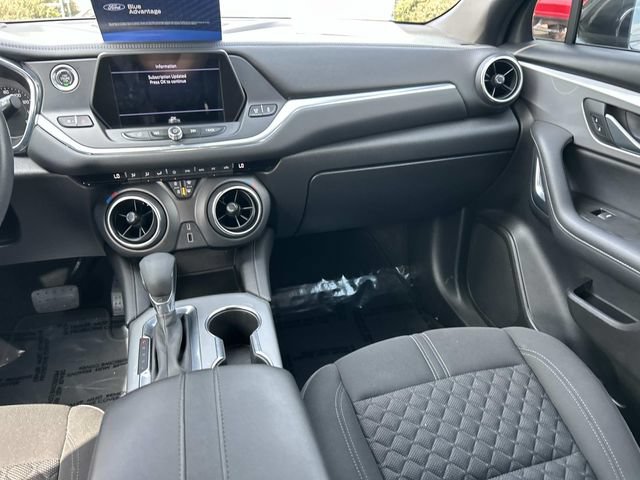 Used 2022 Chevrolet Blazer LT FWD image 15