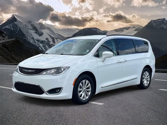 Used 2017 Chrysler Pacifica Touring-L