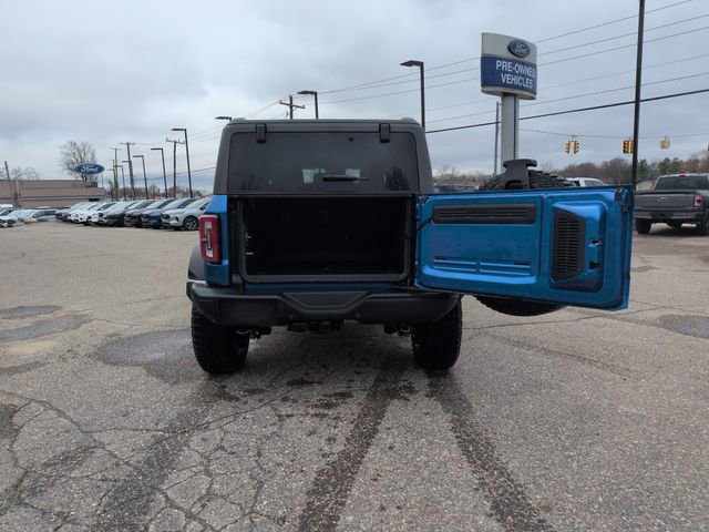 Certified 2023 Ford Bronco Badlands w/ Sasquatch Package AWD/4WD image 16
